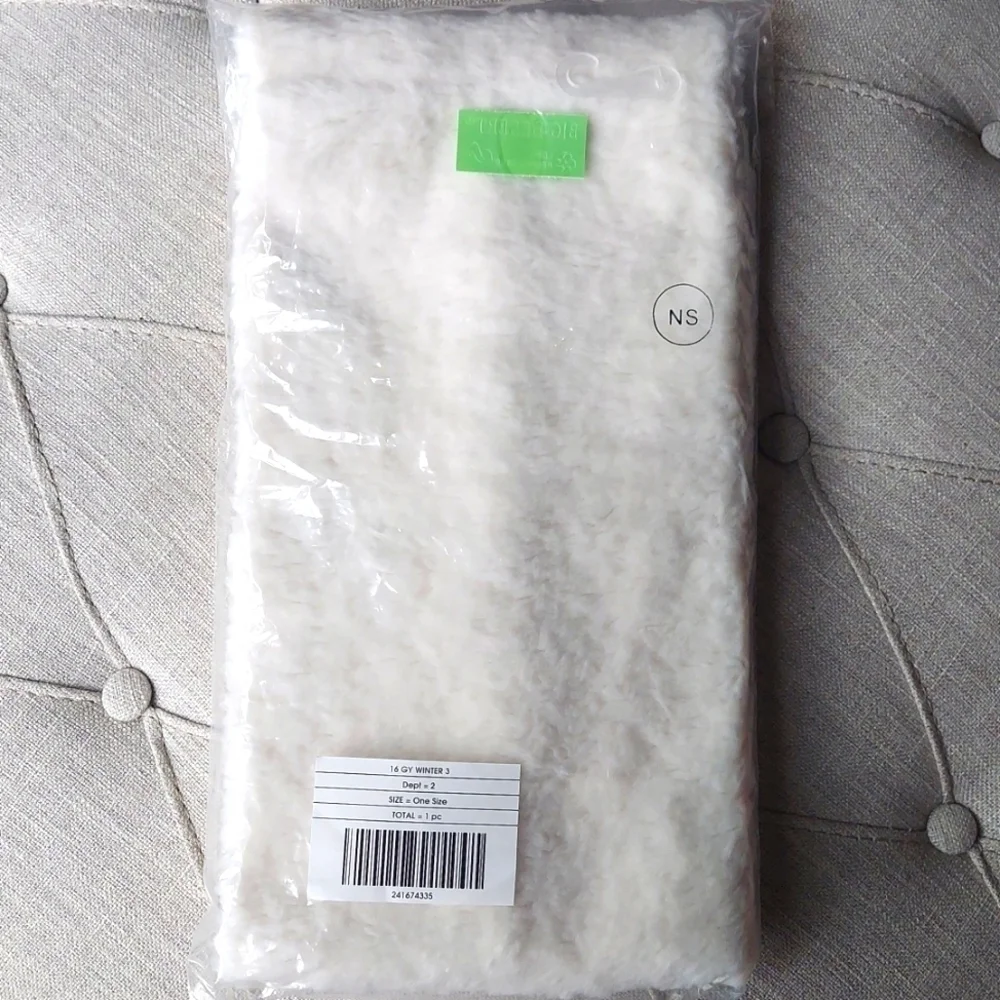 Gymboree Toddler Girls Cozy Faux Fur Scarf - white - one size